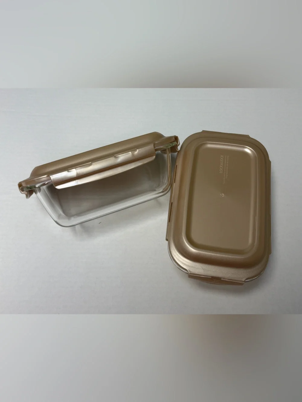 Set of 2 Lock & Lock Glass Loaves with Locking Lids